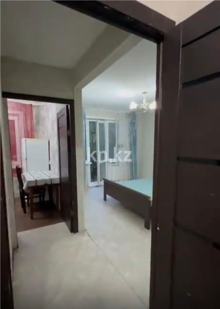 Продажа 1-комнатной квартиры, 33 м², 12 мкр. в Караганде - фото 5