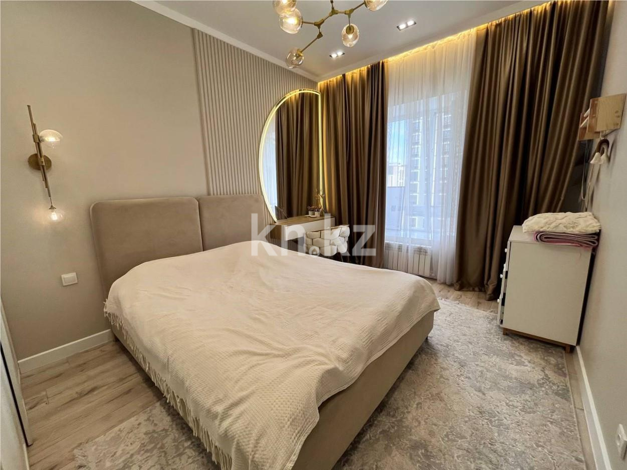 Продажа 3-комнатной квартиры, 85 м², 137 учетный квартал в Караганде - фото 14