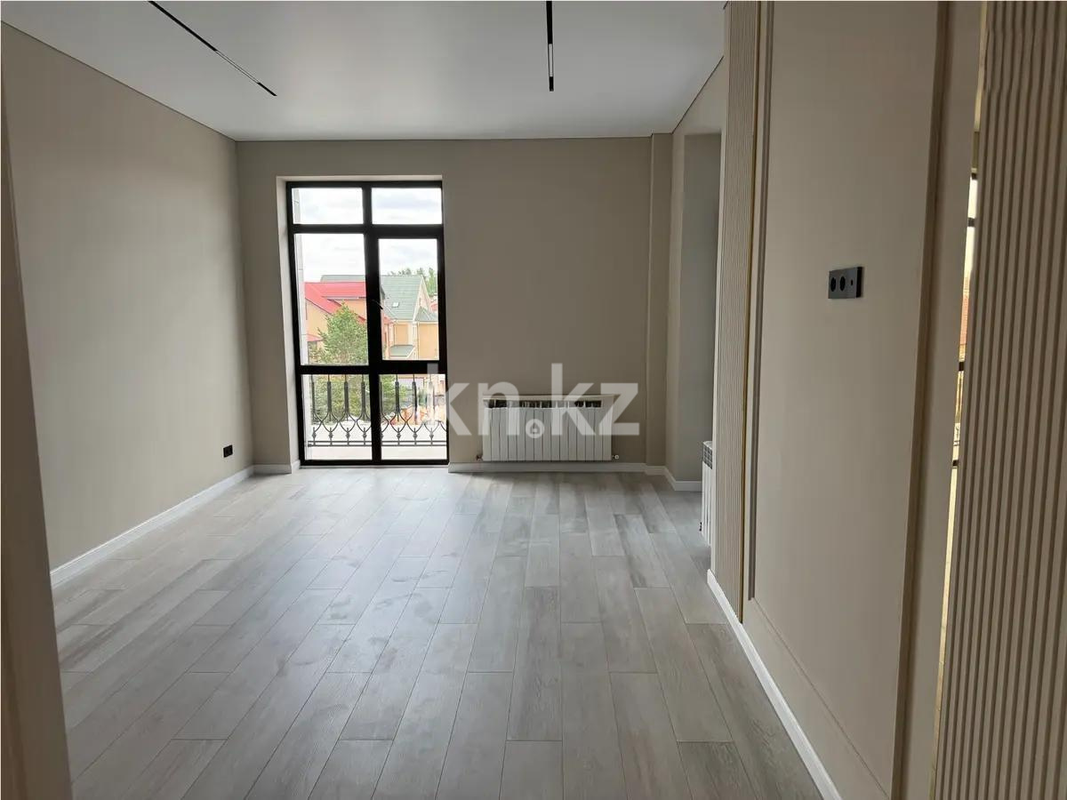 Продажа 3-комнатной квартиры, 112 м², ул. Аманжолова, дом  14/1 - Продажа квартир в Караганде фото 1 из 6