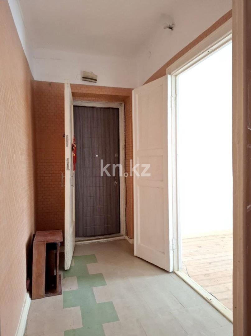 Продажа 3-комнатной квартиры, 65 м², пр. Шакарима, дом  177 - Продажа  трехкомнатных квартир в Усть-Каменогорске фото 13 из 16