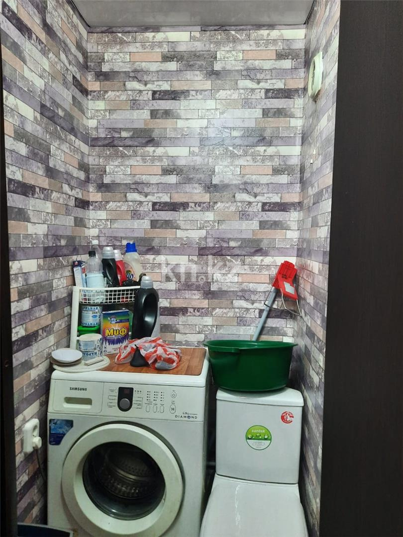 Продажа 4-комнатной квартиры, 62 м², мкр-н 18 - Продажа  четырехкомнатных квартир в Караганде фото 10 из 10