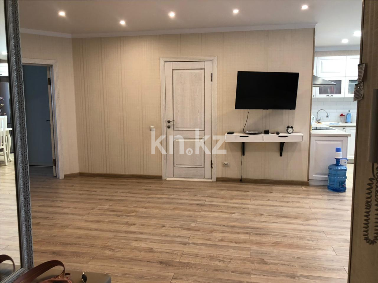 Продажа 3-комнатной квартиры, 96 м², ул. Абая, дом  61/2 - Продажа квартир в Караганде фото 6 из 18