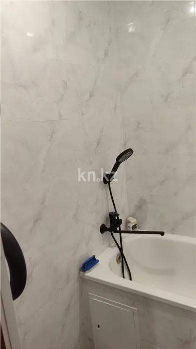 Продажа 2-комнатной квартиры, 54 м², ул. 3-й А мик-н, дом  19 в Темиртау - фото 4