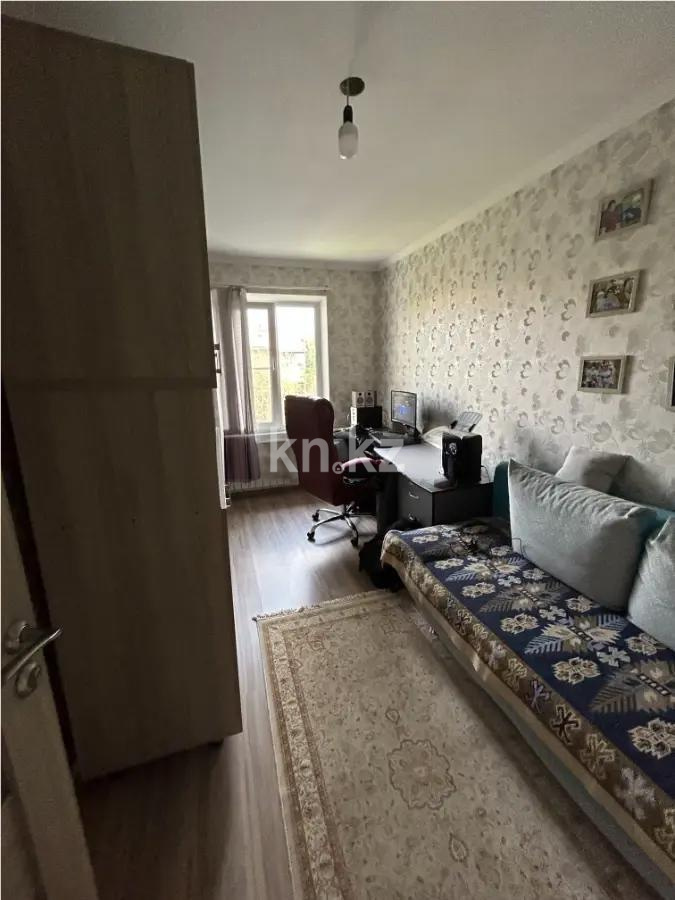 Продажа 4-комнатной квартиры, 82 м², ул. Жандосова, дом  33 в Алматы - фото 3