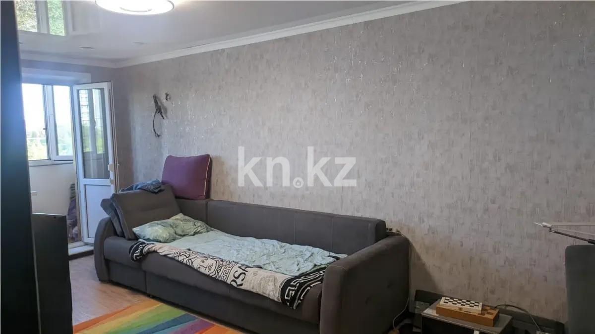 Продажа 3-комнатной квартиры, 60 м², ул. Муканова, дом  28 - Продажа  трехкомнатных квартир в Караганде фото 1 из 8