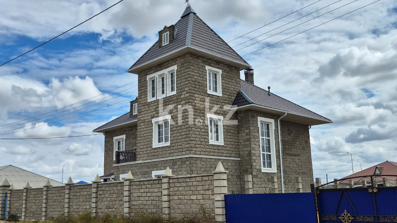 Продажа 7-комнатного дома, 324 м², Куанышкали, дом  22 - Продажа квартир в Атырау фото 1 из 40