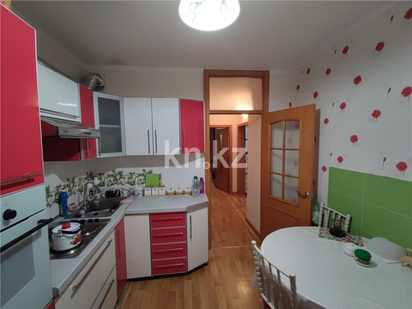 Продажа 3-комнатной квартиры, 64 м², ул. Сатыбалдина - Продажа квартир в Караганде фото 7 из 12