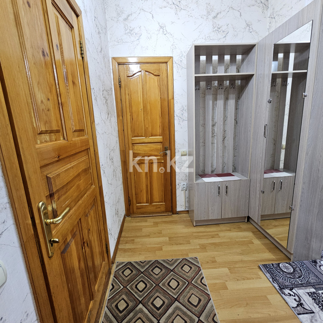 Аренда 1-комнатной квартиры посуточно, 42 м² в Алматы - фото 16
