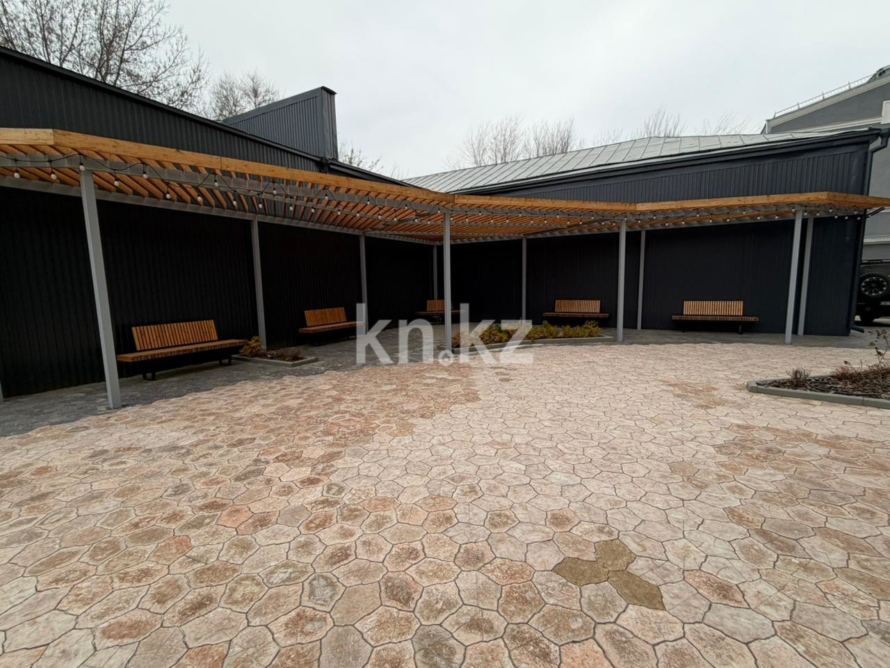 Продажа 2-комнатной квартиры, 69 м² - Продажа квартир в кирпичном доме в Уральске фото 4 из 16
