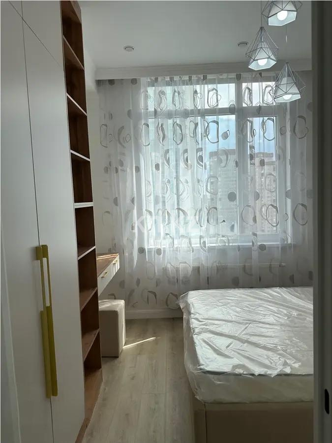 Продажа 2-комнатной квартиры, 43.7 м², пр. Кошкарбаева, дом  13 - Продажа квартир в Казахстане фото 1 из 4