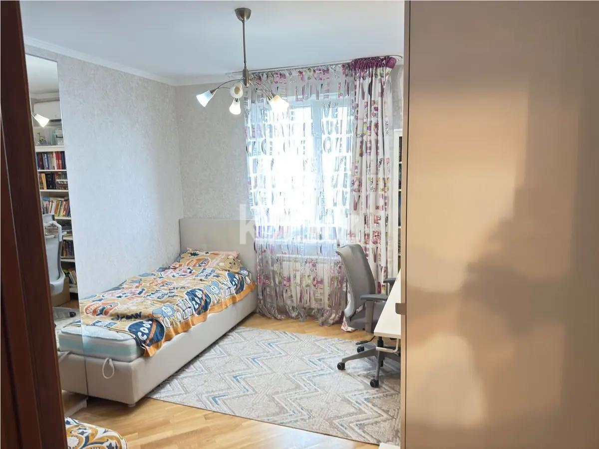 Продажа 4-комнатной квартиры, 136 м² - Продажа четырехкомнатных квартир от собственников в Алматы - страница 4 фото 4 из 6