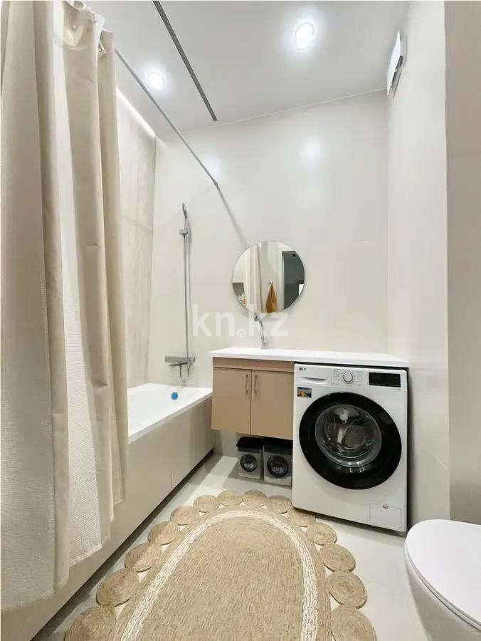 Продажа 3-комнатной квартиры, 56.2 м², ул. Жандосова, дом  108/1 в Алматы - фото 5