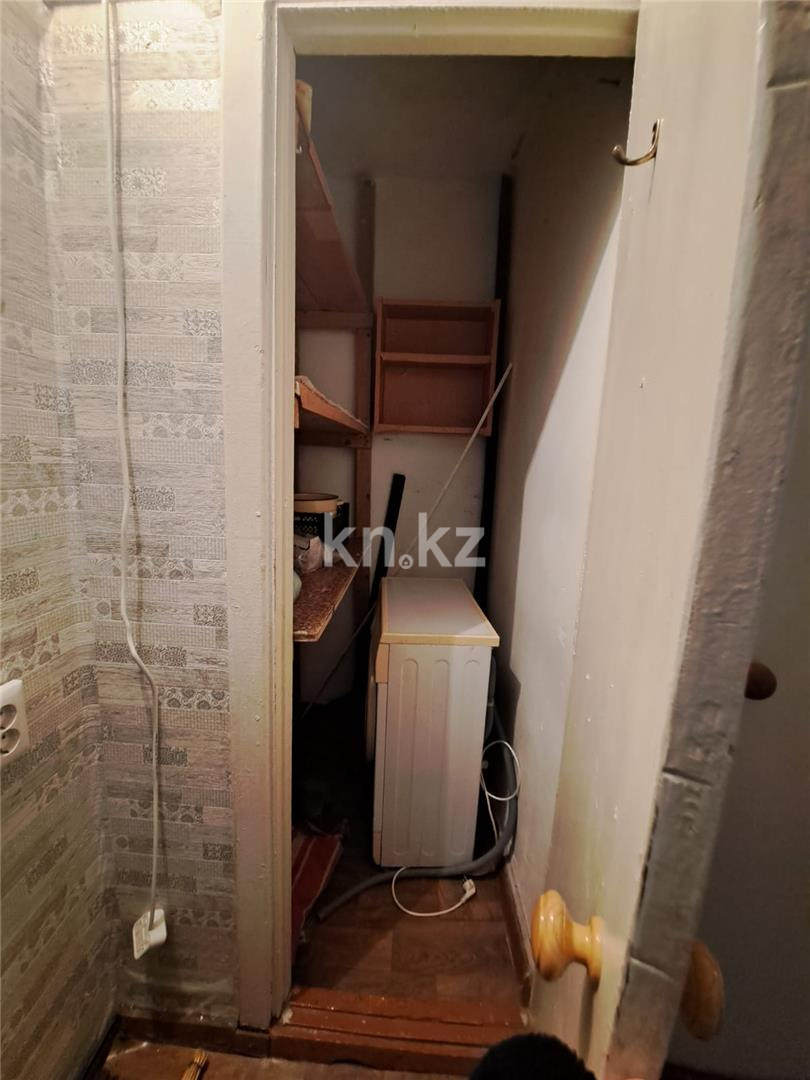 Продажа 2-комнатной квартиры, 44 м², мкр-н 19 в Караганде - фото 8