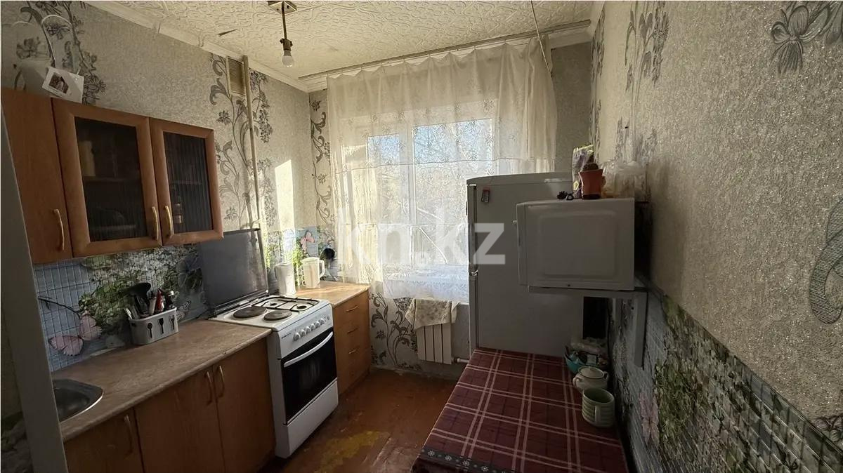 Продажа 3-комнатной квартиры, 62 м², мкр-н 13, дом  42 фото 4 из 6 | kn.kz Продажа 3-комнатной квартиры, 62 м², мкр-н 13, дом  42 - Продажа квартир в Караганде фото 4 из 6