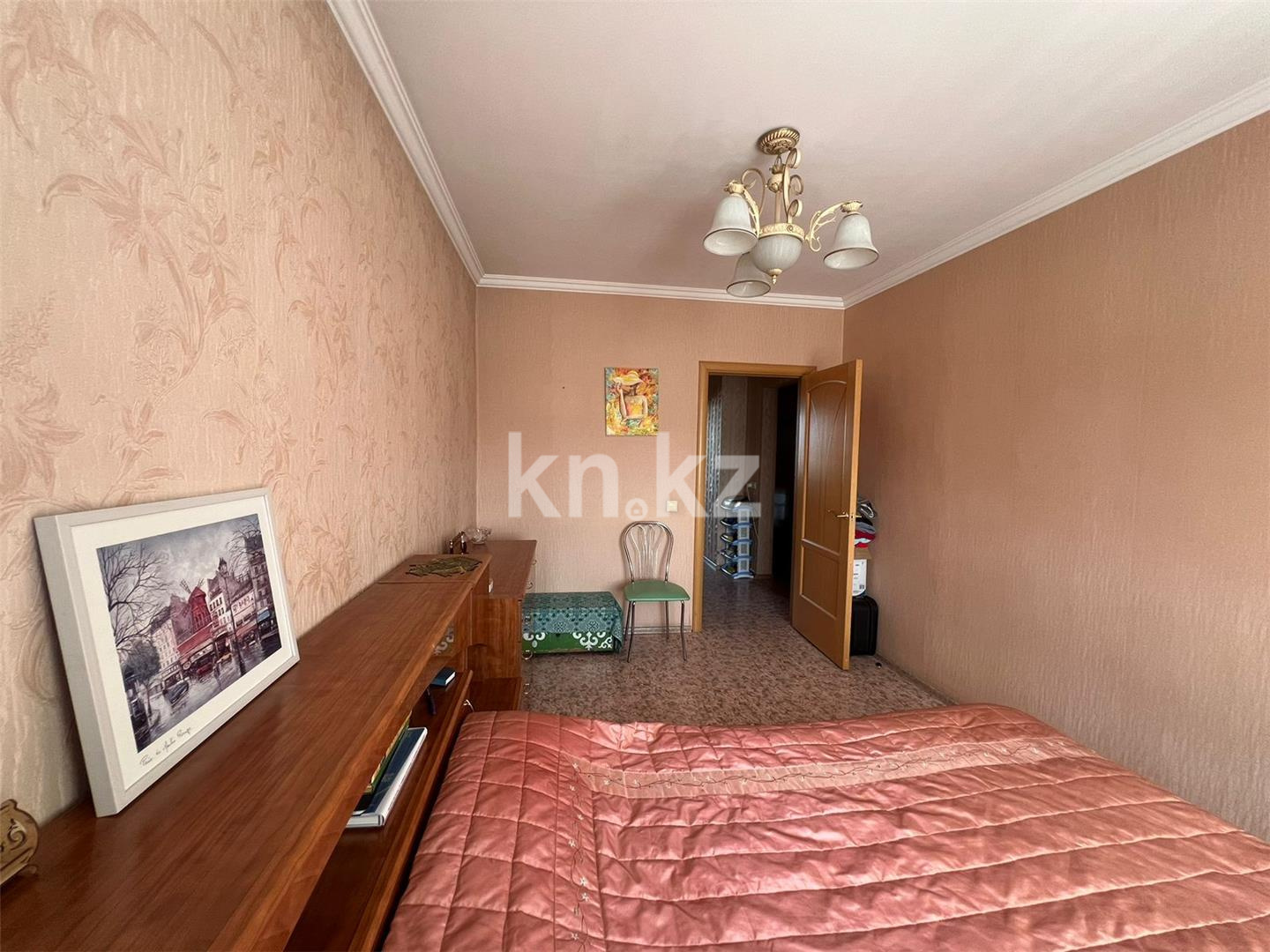 Продажа 3-комнатной квартиры, 64 м², мкр. Степной-4, дом  5 в Караганде - фото 6