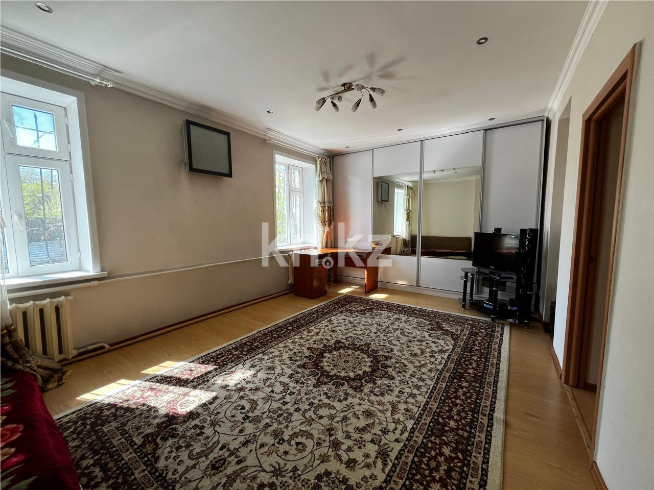 Продажа 3-комнатного дома, 87 м², ул. Шакирова - Продажа  трехкомнатных домов, коттеджей в Караганде с фото фото 1 из 20