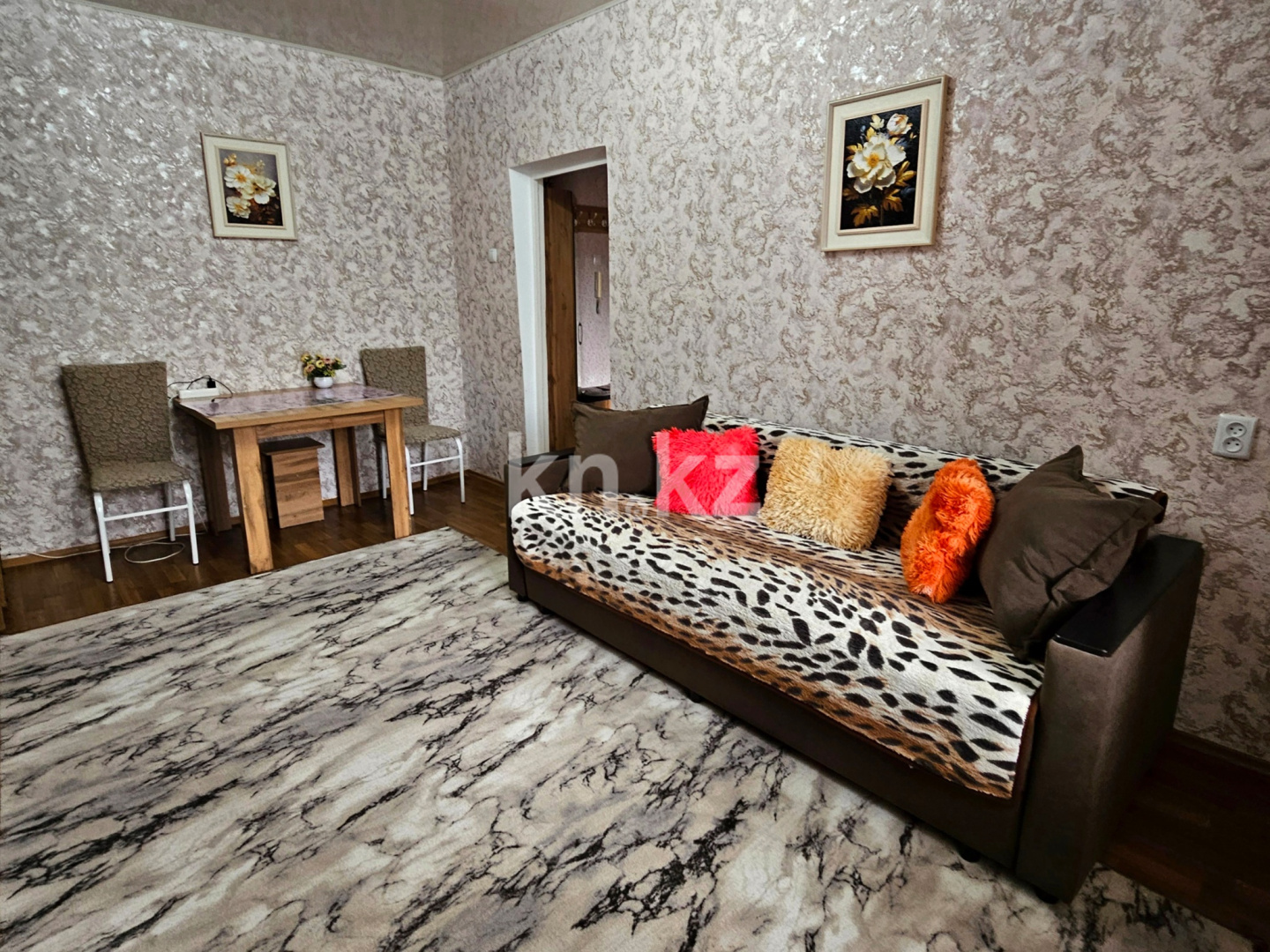Аренда 2-комнатной квартиры, 48.8 м² - Аренда недвижимости в Алматы фото 2 из 12