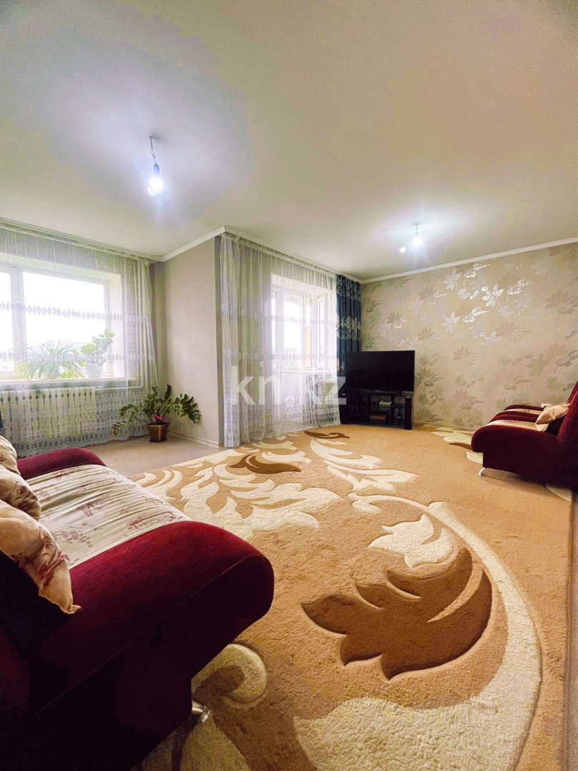 Продажа 2-комнатной квартиры, 68 м², пр. Казыбек би, дом  5/2 - Продажа квартир в Усть-Каменогорске фото 1 из 35
