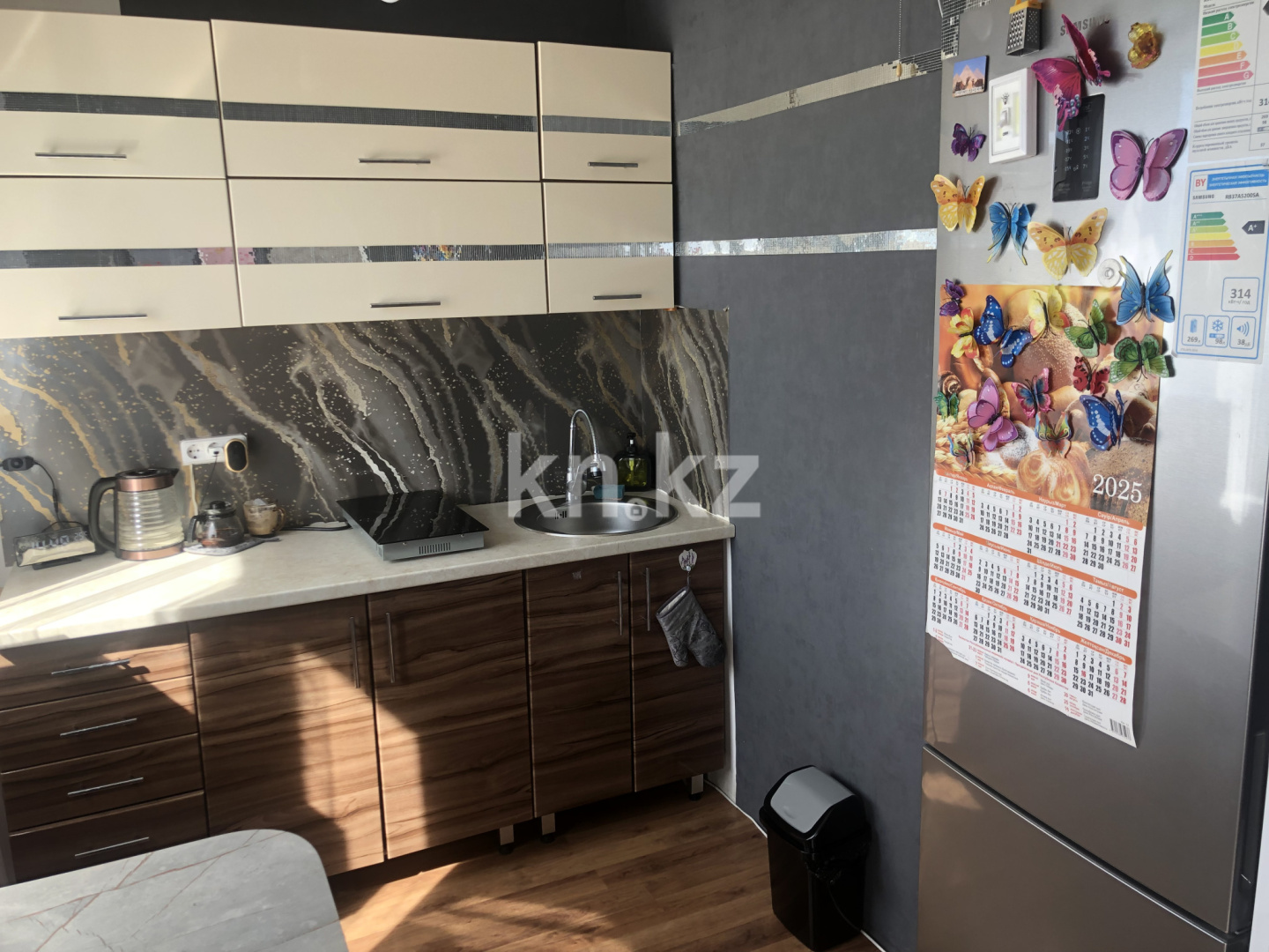 Продажа 3-комнатной квартиры, 50 м², ул. Абая, дом  74/1 - Продажа квартир в Темиртау без посредников фото 8 из 16