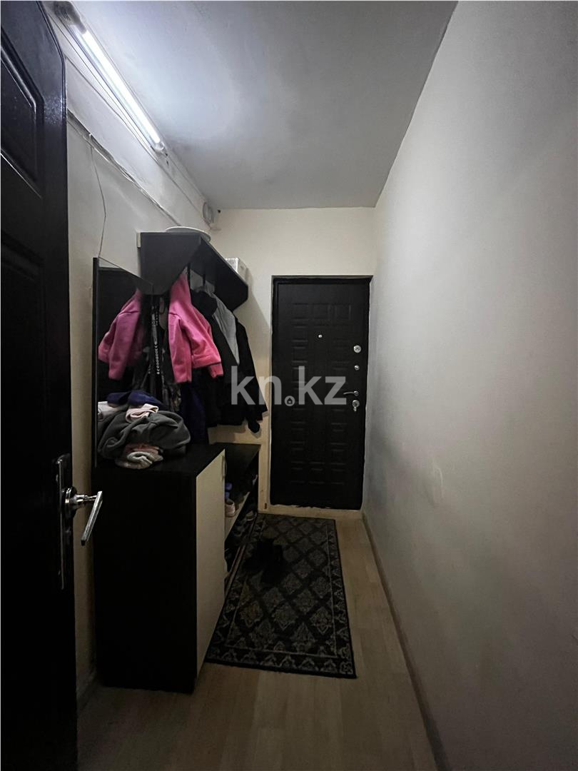 Продажа 5-комнатной квартиры, 107 м², мкр-н Голубые Пруды - Продажа квартир в Караганде фото 16 из 21