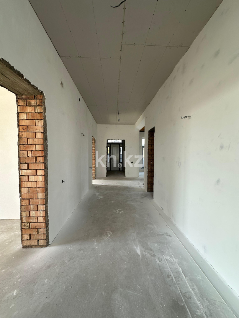 Продажа 8-комнатного дома, 400 м², микрорайон "Ынтымак-2", дом  1111 - Продажа квартир в Шымкенте фото 27 из 40