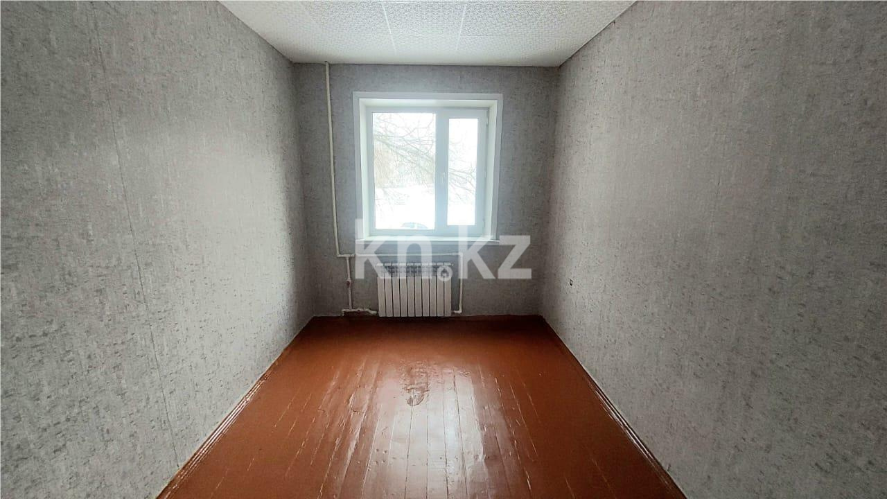 Продажа 2-комнатной квартиры, 43 м², ул. Абая - Продажа квартир в Темиртау фото 2 из 13