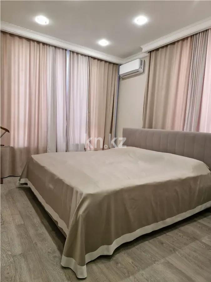 Продажа 4-комнатной квартиры, 130 м², пр. Туран, дом  41/1 в Астане - фото 2