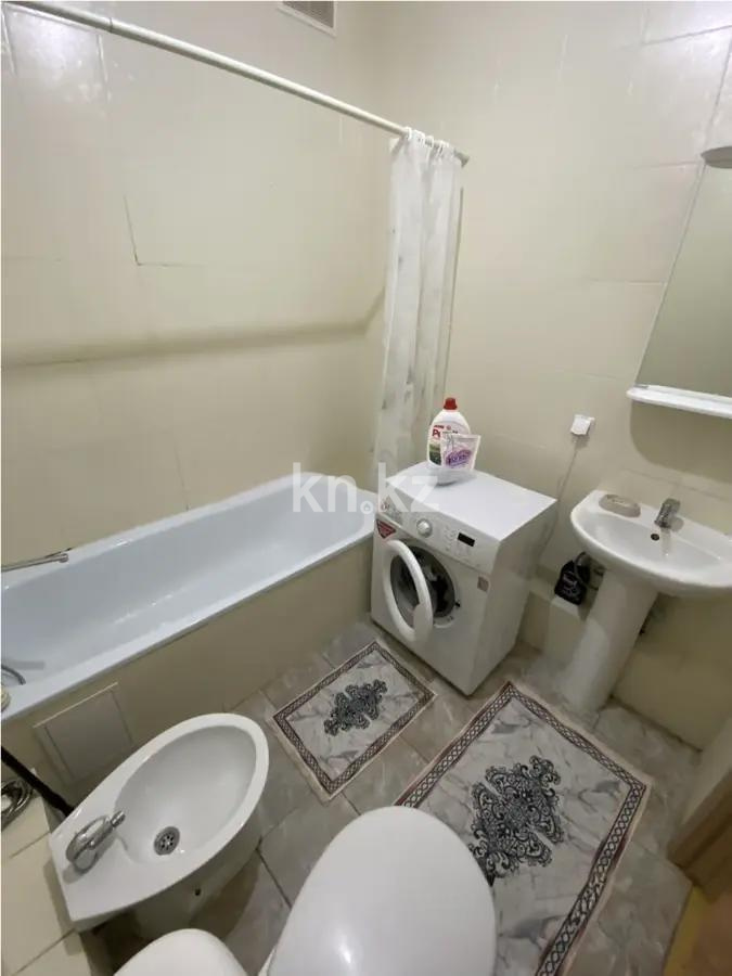 Продажа 3-комнатной квартиры, 104 м², пр. Кабанбай батыра, дом  60 в Астане - фото 5