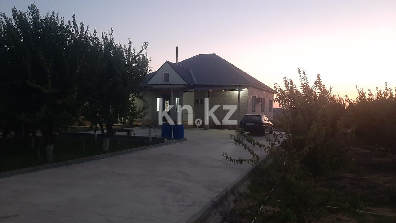 Продажа 5-комнатного дома, 210 м² в Шымкенте