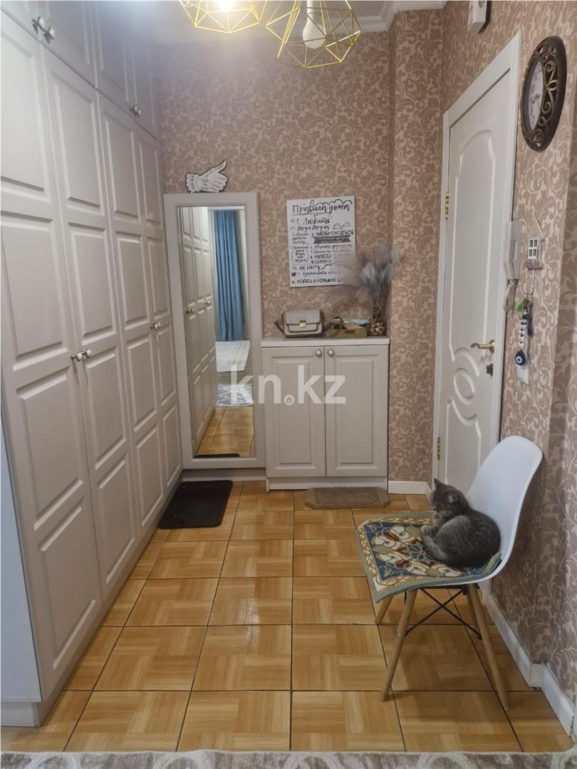Продажа 3-комнатной квартиры, 80 м², ул. Валиханова в Астане - фото 13