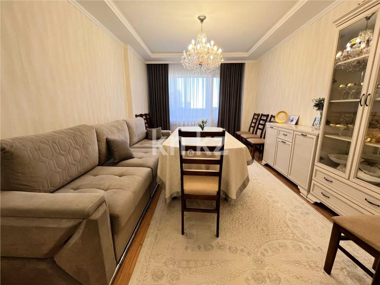 Продажа 3-комнатной квартиры, 90 м², пр. Шахтеров, дом  60 - Продажа  трехкомнатных квартир в Караганде с фото фото 1 из 32
