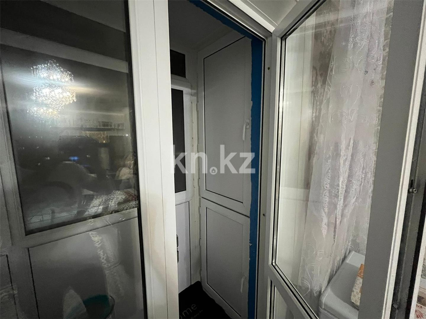 Продажа 3-комнатной квартиры, 62 м², мкр-н 15 в Караганде - фото 7
