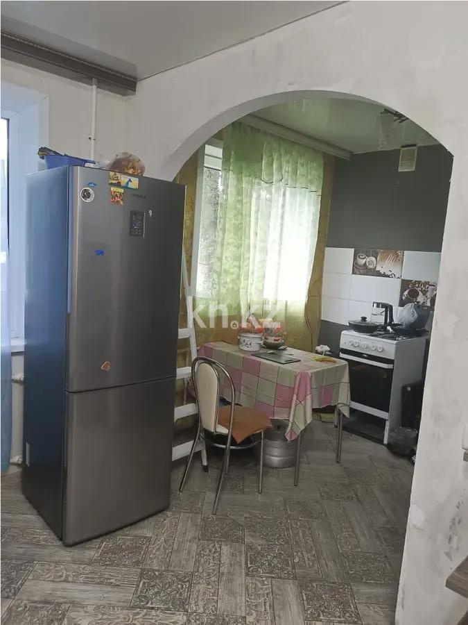 Продажа 2-комнатной квартиры, 44 м², мкр-н 19, дом  51 в Караганде - фото 3 Продажа 2-комнатной квартиры, 44 м², мкр-н 19, дом  51 в Караганде - фото 3