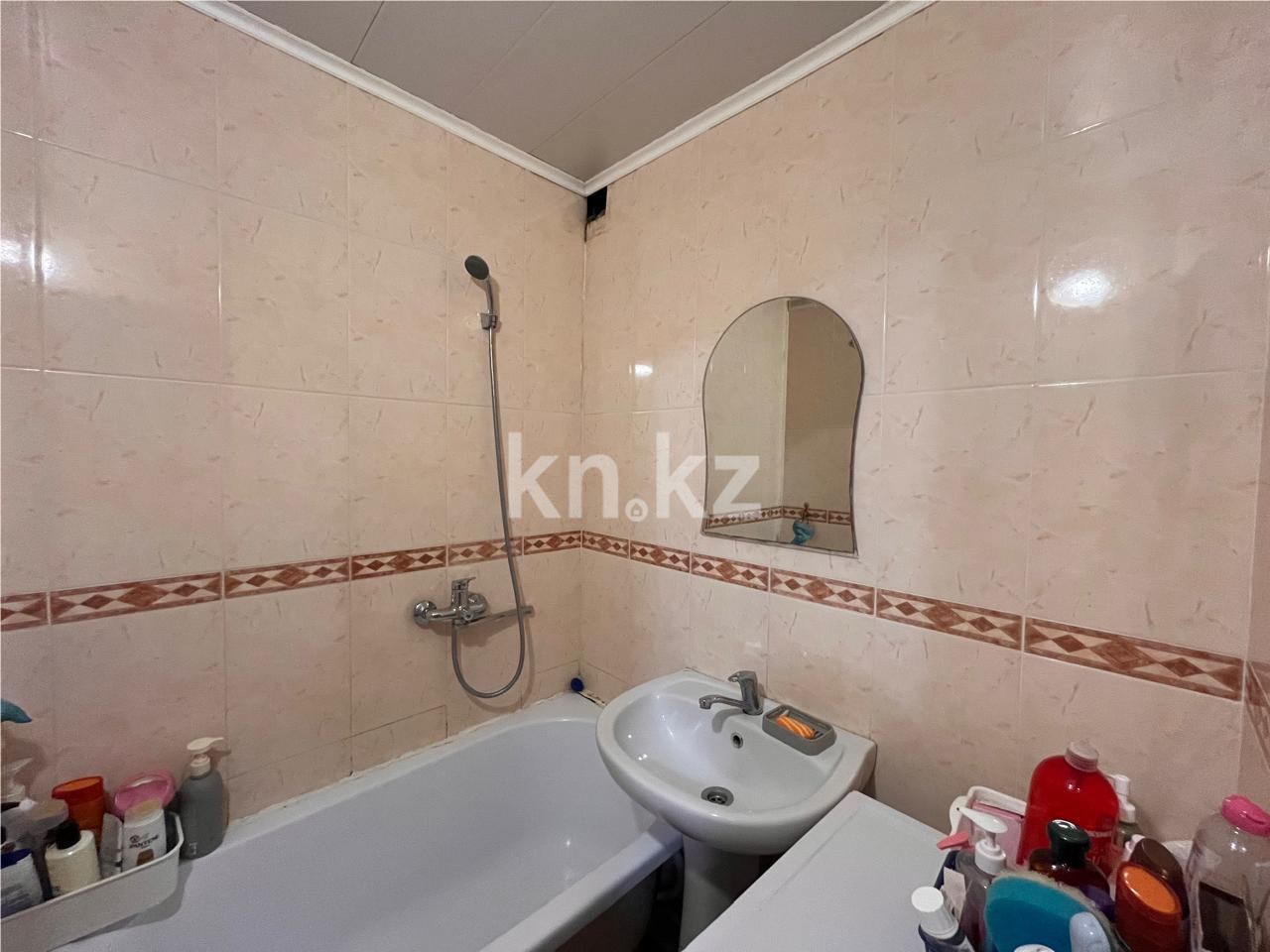 Продажа 2-комнатной квартиры, 43 м², ул. Язева - Продажа  двухкомнатных квартир в Караганде фото 8 из 9