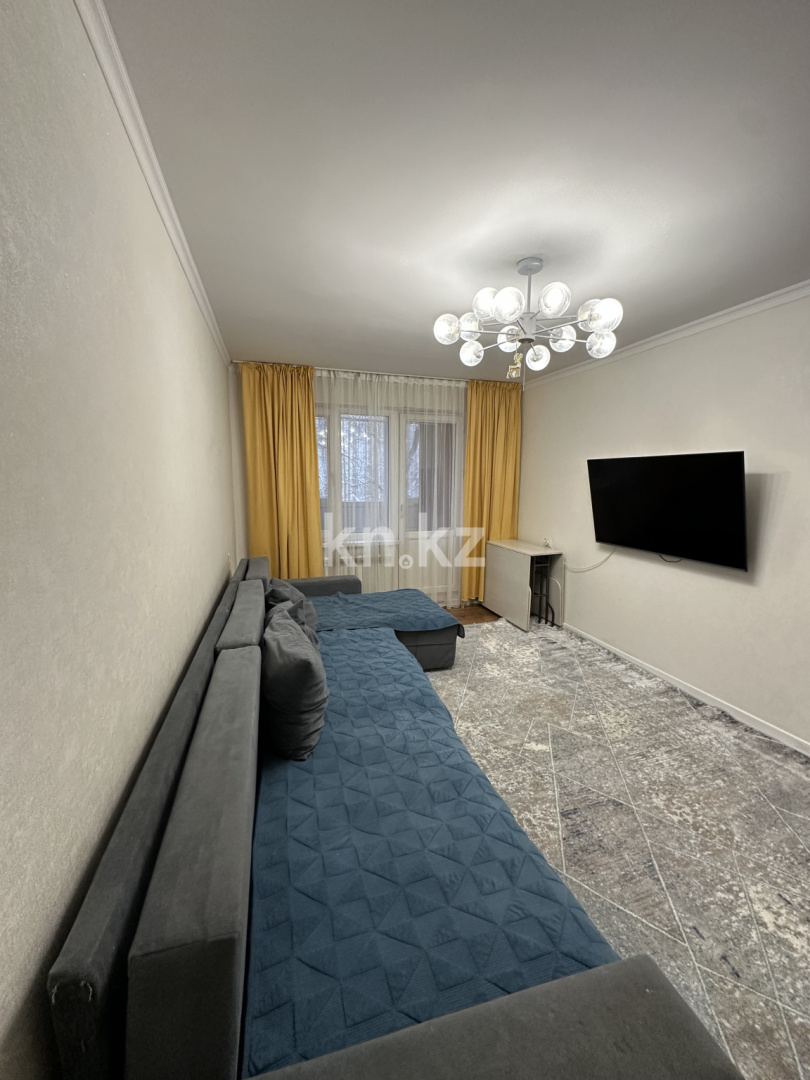 Продажа 3-комнатной квартиры, 57 м², ул. Исиналиева, дом  11 - Продажа квартир в Алматы фото 1 из 9