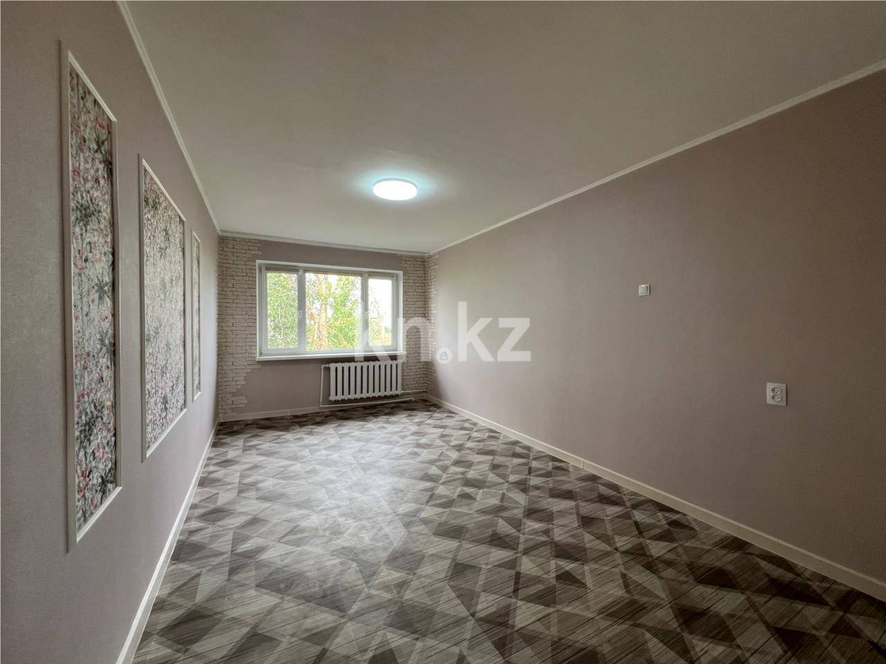 Продажа 2-комнатной квартиры, 45 м², мкр-н 15 в Караганде - фото 6