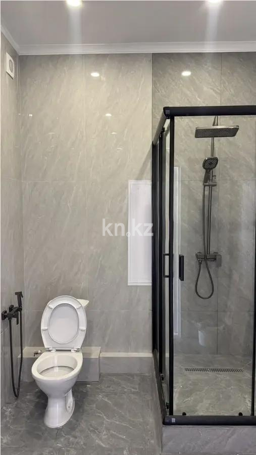 Продажа 2-комнатной квартиры, 62.9 м², пр. Райымбека, дом  348/1 в Алматы - фото 2