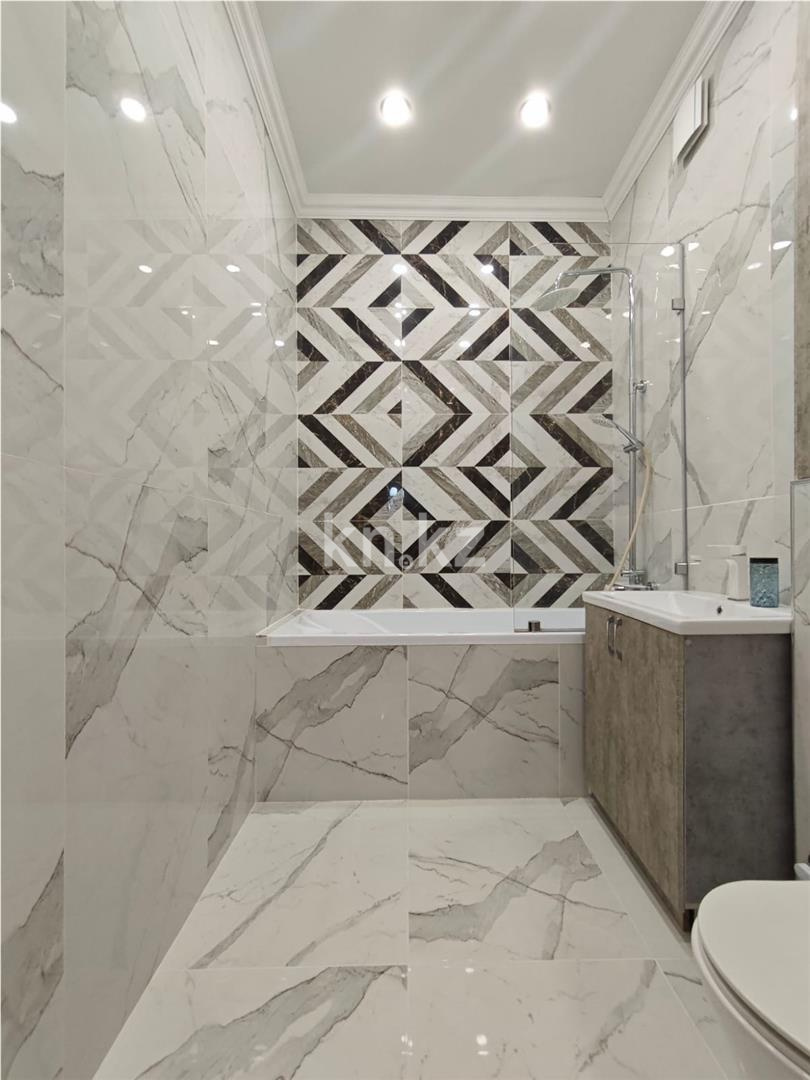 Продажа 4-комнатной квартиры, 123 м², ул. Тыныбаева - Продажа квартир в новостройках Астаны фото 14 из 19