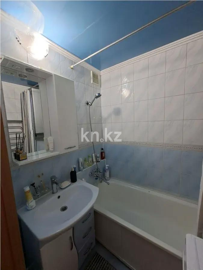 Продажа 3-комнатной квартиры, 63 м² - Продажа квартир в Караганде - страница 3 фото 4 из 6