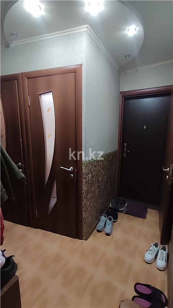 Продажа 2-комнатной квартиры, 43 м², мкр-н 23 в Караганде - фото 8