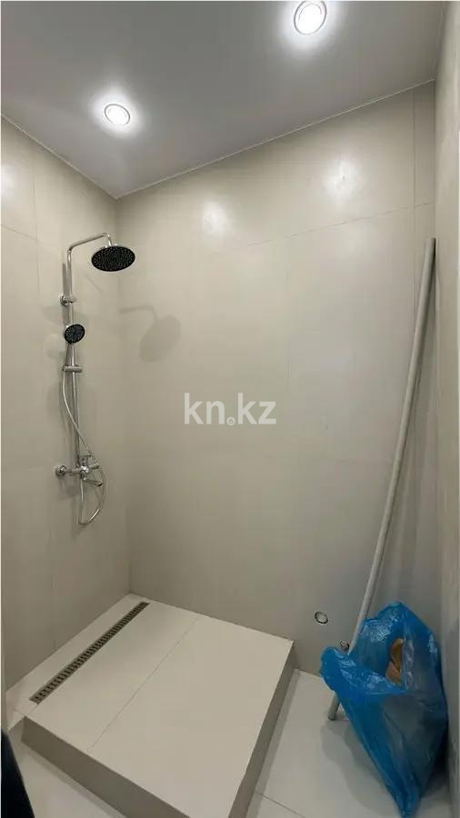 Продажа 2-комнатной квартиры, 46 м², ул. Утеген батыра, дом  11в в Алматы - фото 4