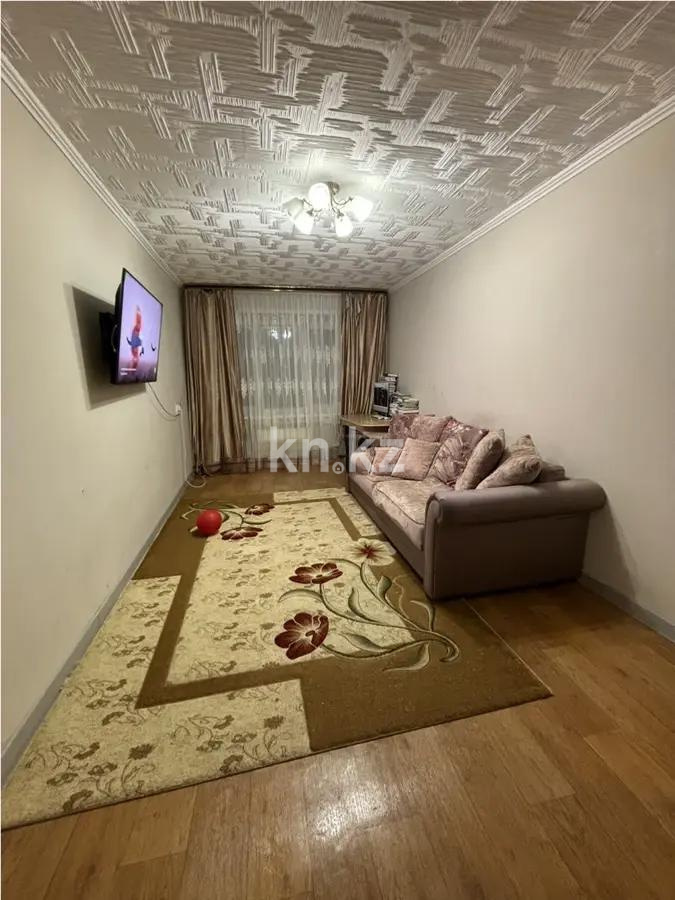 Продажа 3-комнатной квартиры, 64 м², пр. Шахтеров, дом  31 - Продажа  трехкомнатных квартир в Караганде фото 2 из 18