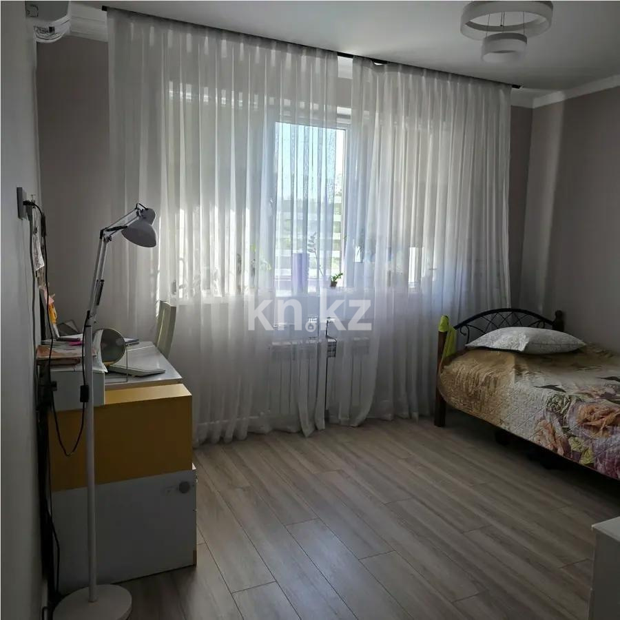 Продажа 2-комнатной квартиры, 70 м² в Алматы