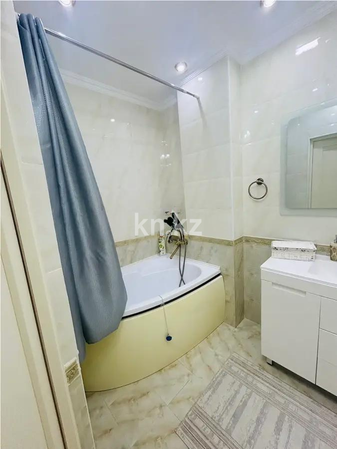 Продажа 3-комнатной квартиры, 74.7 м² в Астане - фото 4