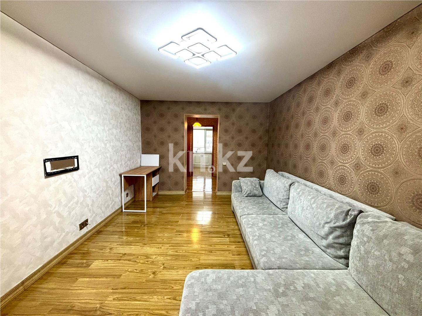 Продажа 3-комнатной квартиры, 59 м², ул. Аманжолова, дом  71 в Караганде - фото 9