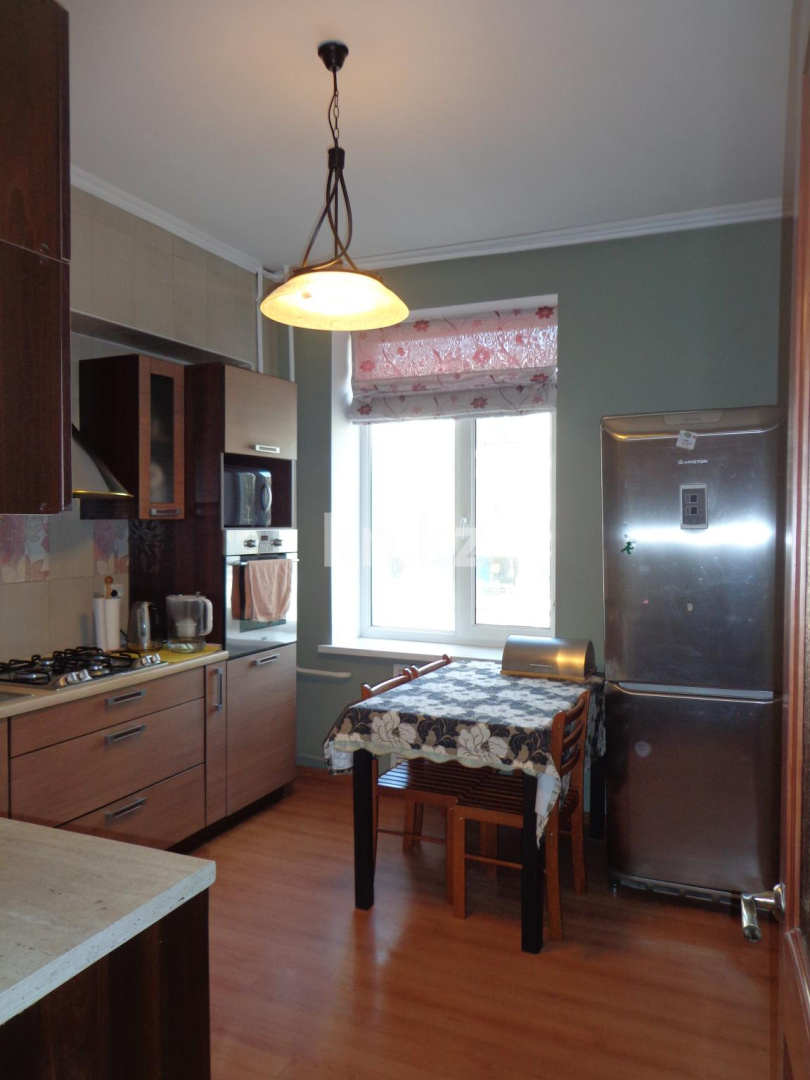 Аренда 3-комнатной квартиры, 73 м², пр. Абылай хана, дом  127 - ул. Шевченко - Аренда  трехкомнатных квартир помесячно в Алматы с фото фото 4 из 20