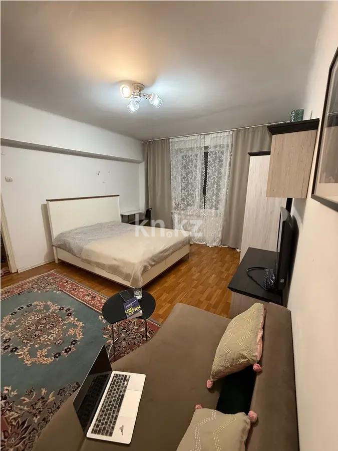 Продажа 3-комнатной квартиры, 65.4 м², мкр-н Алмагуль, дом  11 - Продажа  двухкомнатных, трехкомнатных квартир в Алматы фото 1 из 6