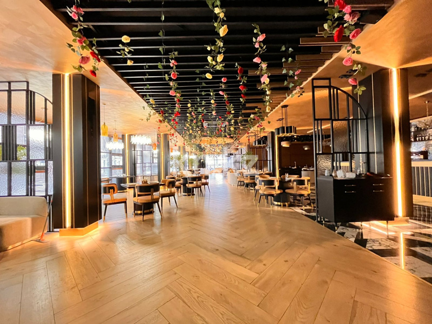 Продажа помещения, 615.6 м² - Продажа офисных и торговых помещений в Караганде фото 4 из 9