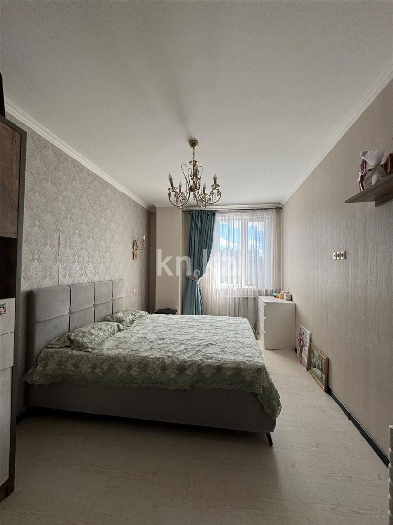 Продажа 2-комнатной квартиры, 77 м², ул. Кенесары в Астане - фото 5