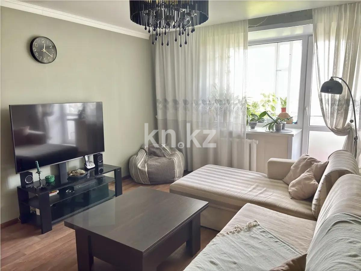 Продажа 3-комнатной квартиры, 62 м², мкр-н 18, дом  7 - Продажа  трехкомнатных квартир в Караганде с фото фото 1 из 4